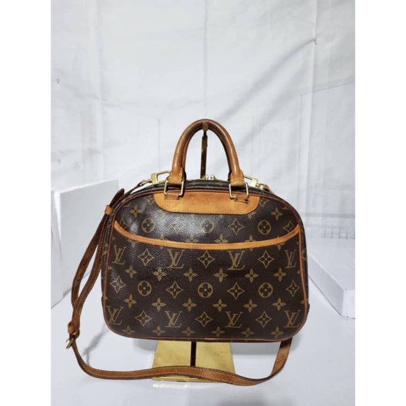Authentic LOUIS VUITTON Monogram Canvas Trouville Bag Brown - Picture 1 of 15